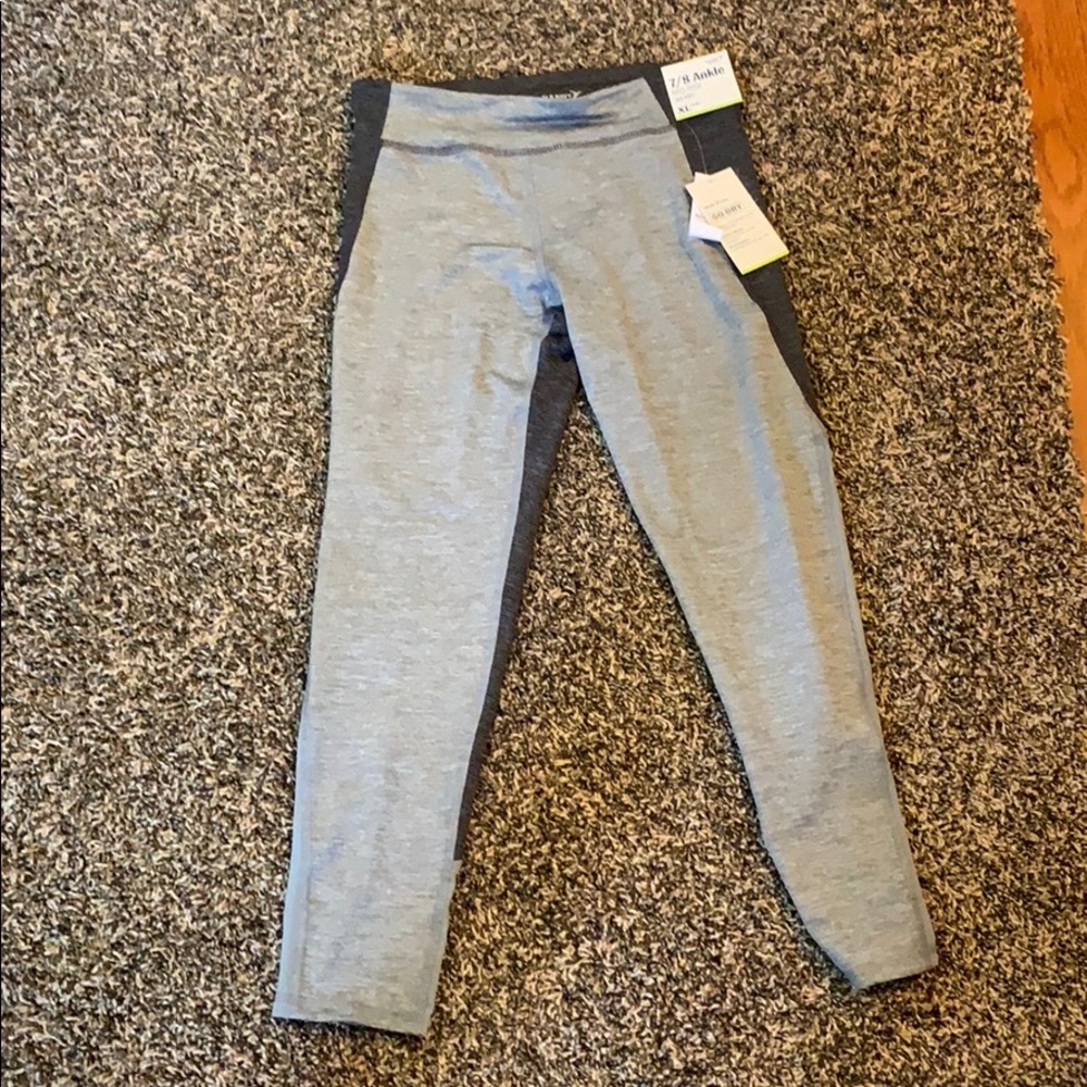 Capri leggings old navy
